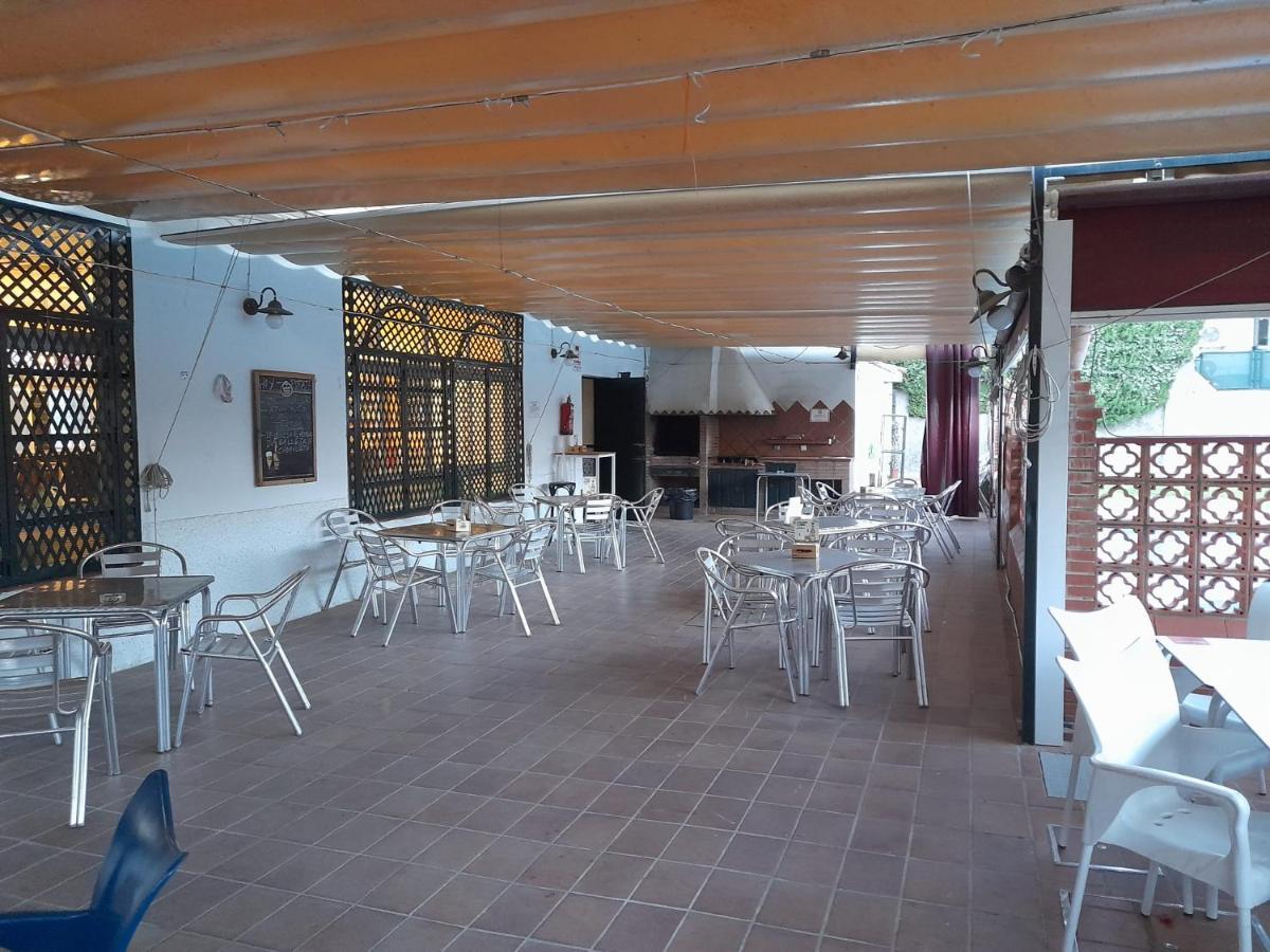 Alojamiento Casa Piano Μαϊρένα δελ Αλχαράφε Εξωτερικό φωτογραφία