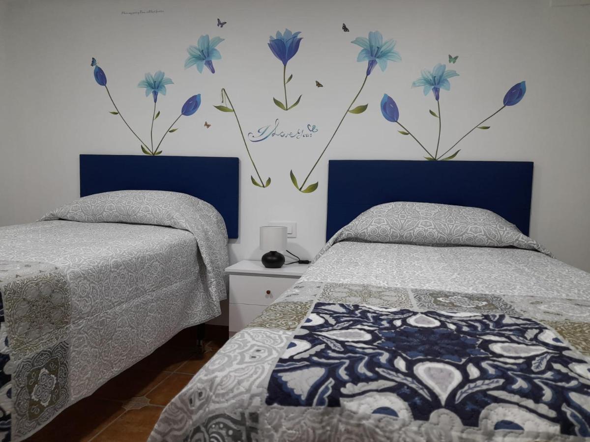 Alojamiento Casa Piano Μαϊρένα δελ Αλχαράφε Εξωτερικό φωτογραφία