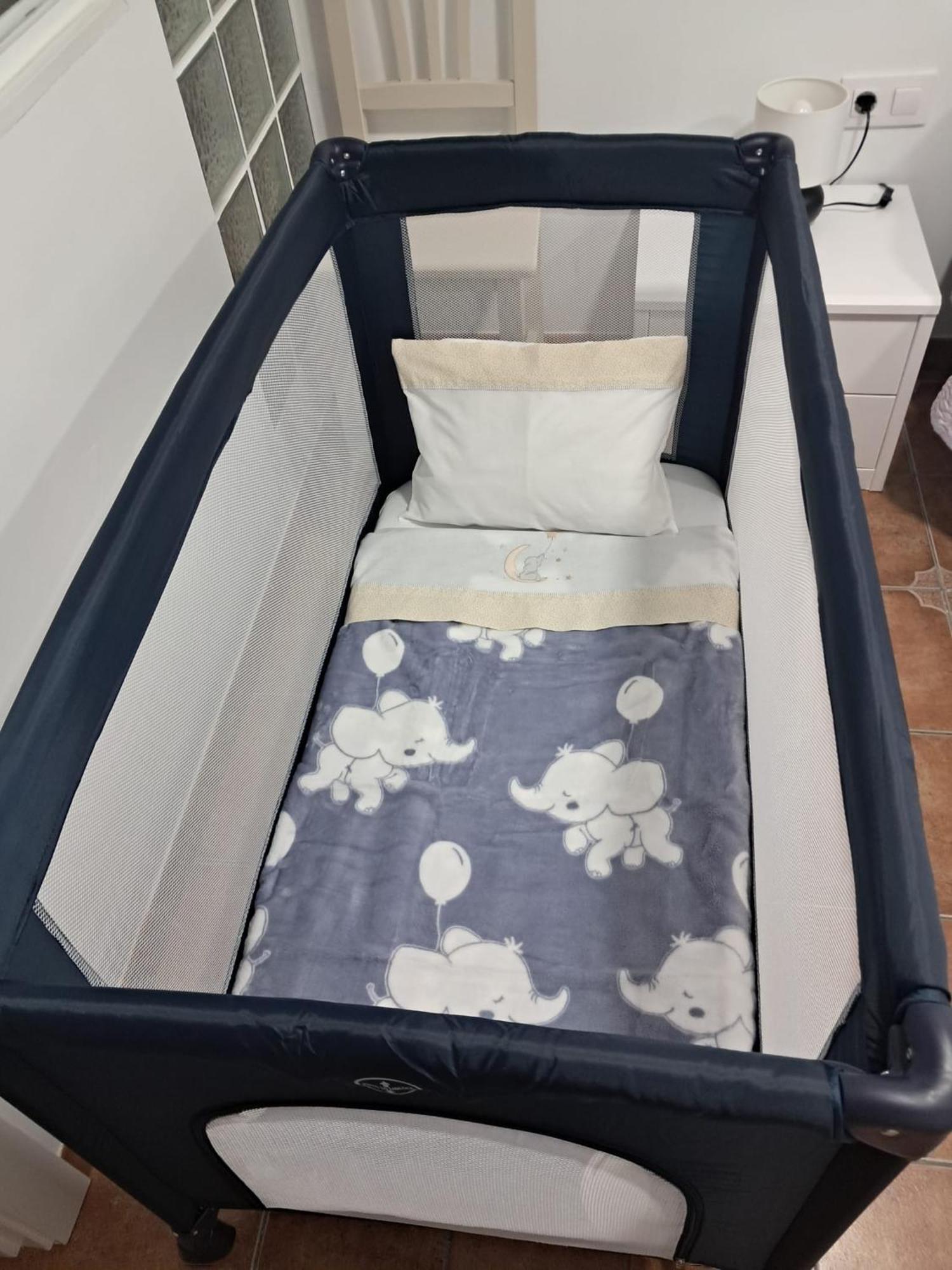 Alojamiento Casa Piano Μαϊρένα δελ Αλχαράφε Εξωτερικό φωτογραφία